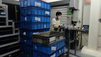 走進(jìn)工廠 與工業(yè)機(jī)器人正面接觸——自動數(shù)控切割設(shè)備的魅力